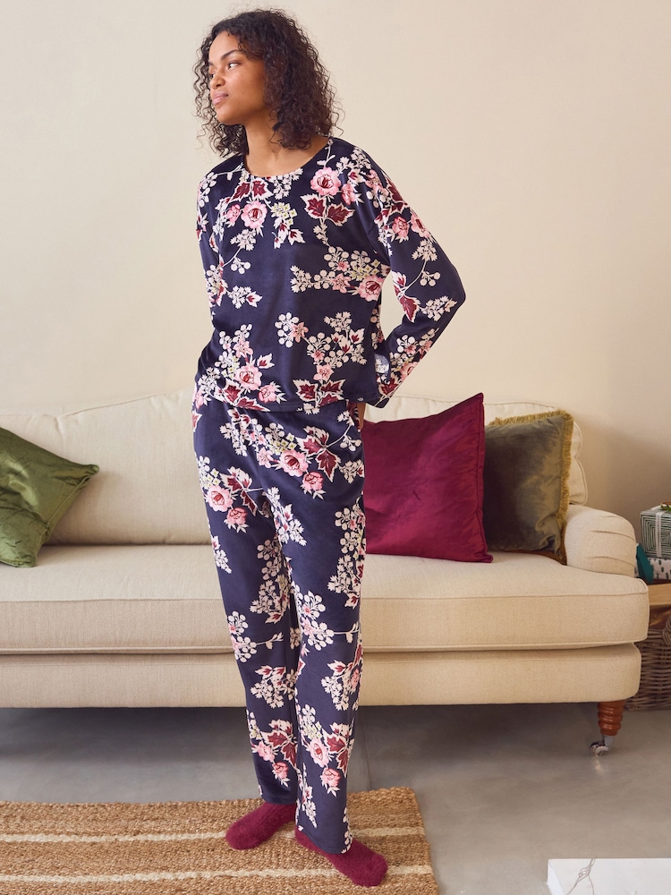 Laura Ashley Navy Paisley Velour Pyjamas - Image 2 of 11