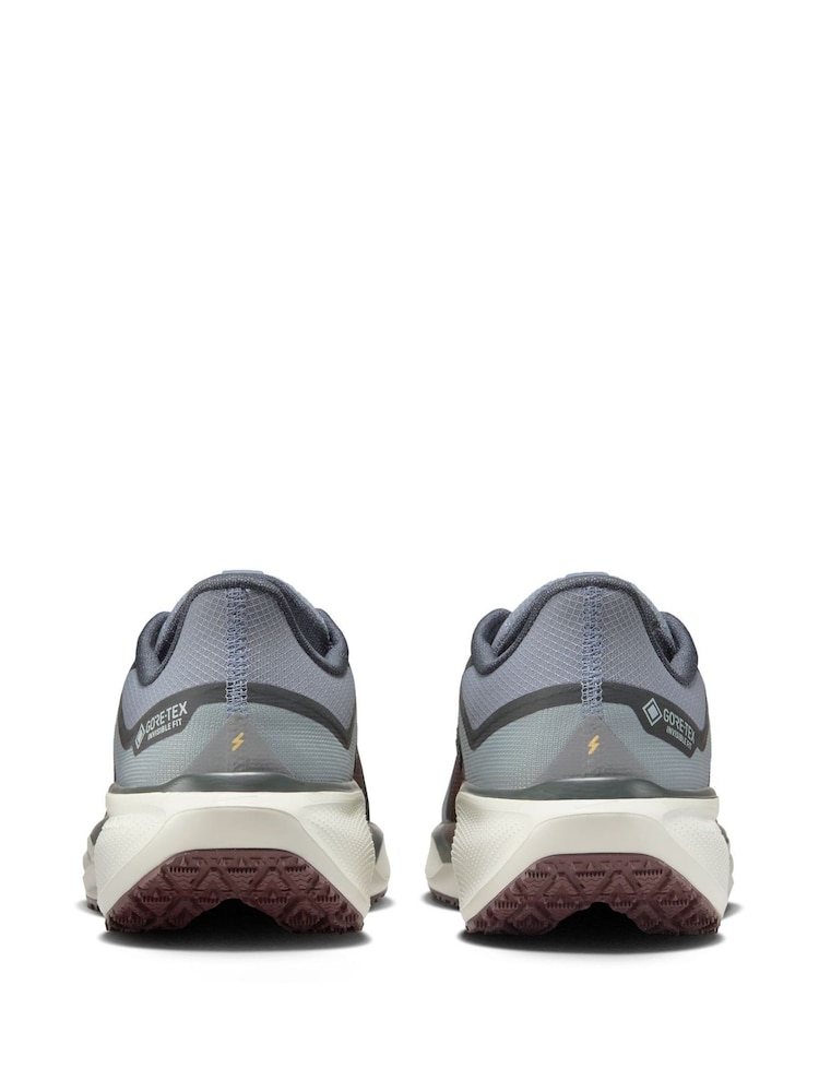 Nike Grey/White Pegasus 41 GORE-TEX Trail Running Trainers - Image 2 of 12