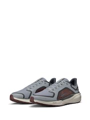 Nike Grey/White Pegasus 41 GORE-TEX Trail Running Trainers - Image 3 of 12