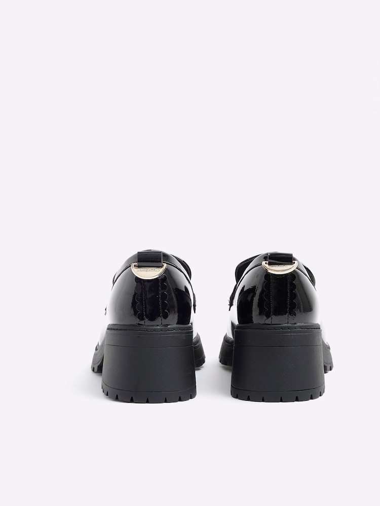 River Island Black Girls Scallop Trim Heeled Loafers - Image 2 of 4