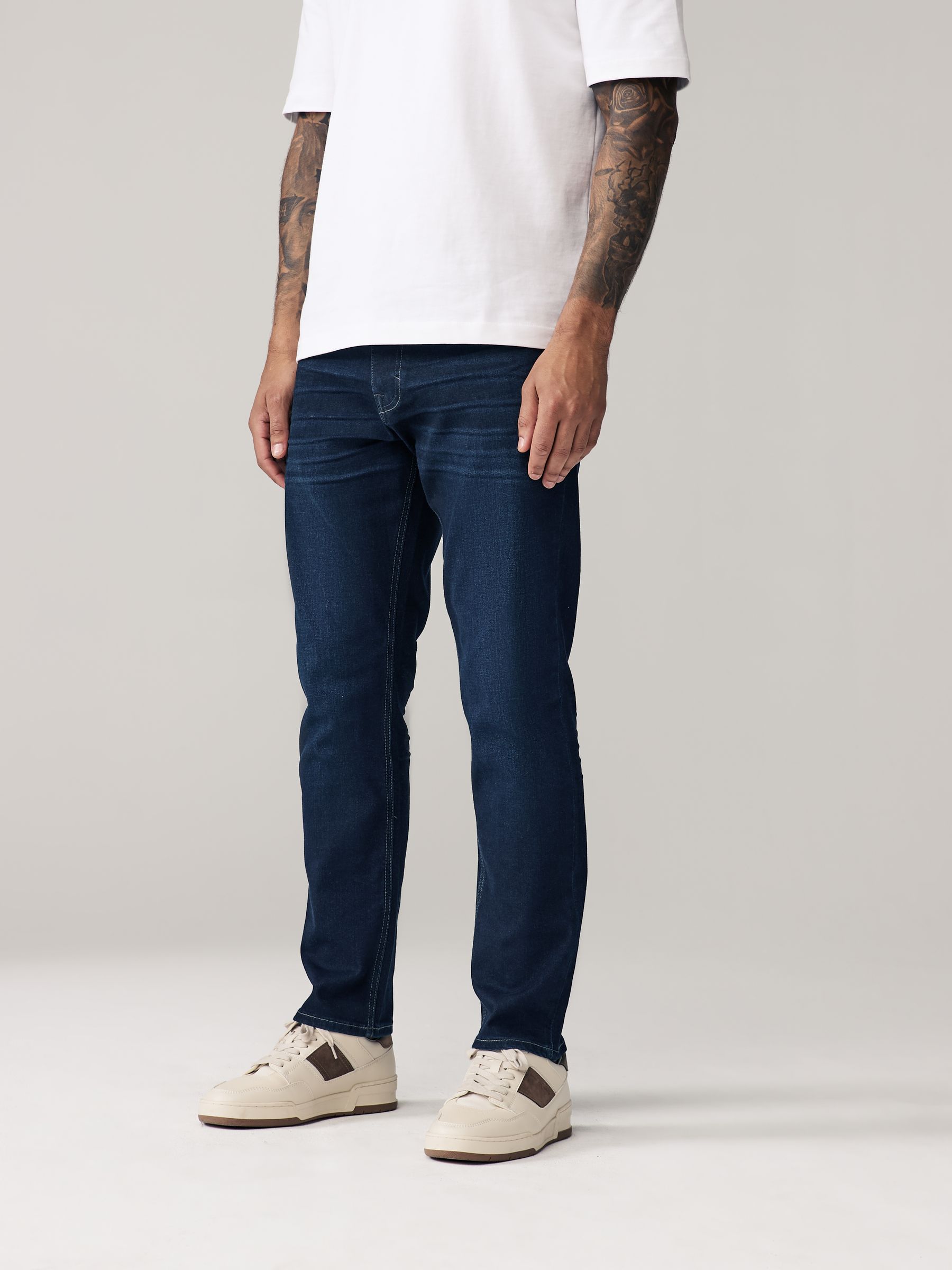 【ファッション通販】 Fit Slim Dark Blue Buy Motionflex USA Next from Jeans リラクゼーショングッズ