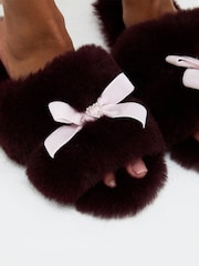 Zapatillas de pelo con lazo y corazón de Boux Avenue - Imagen 1 de 6