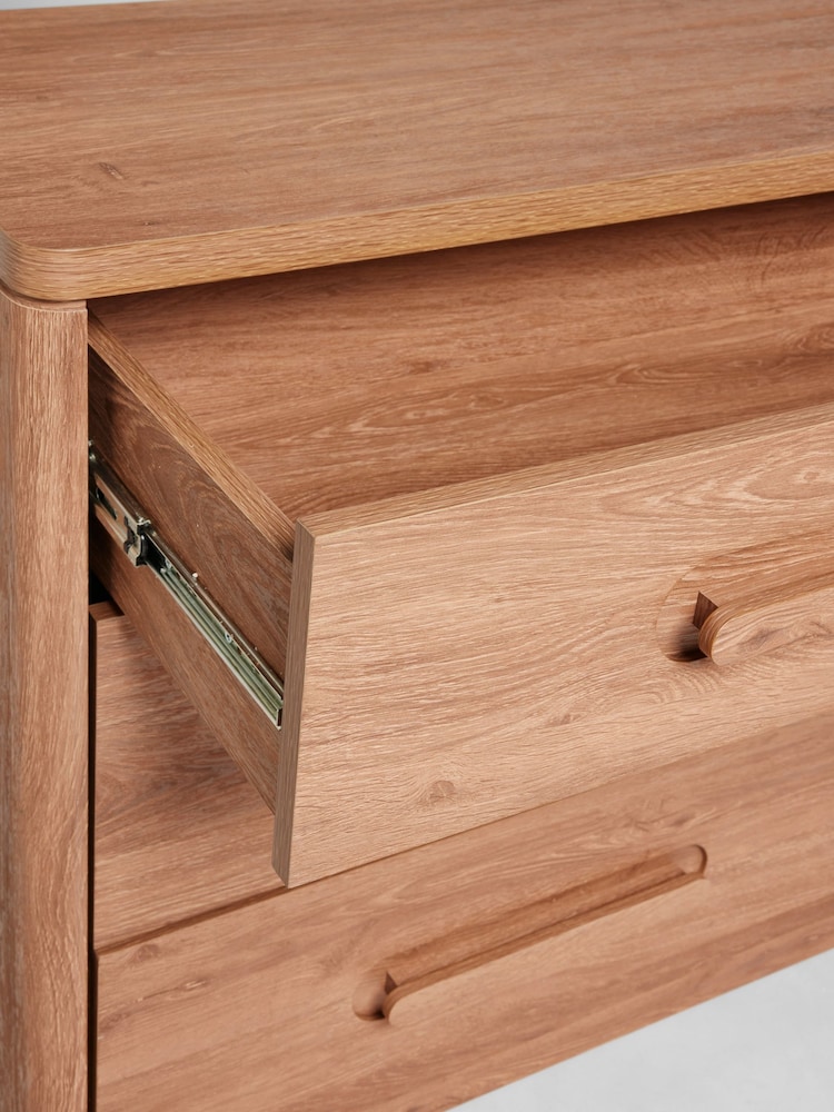 Mid Natural Nolan Oak Effect 6 Drawer Chest of Drawers - Image 9 of 9