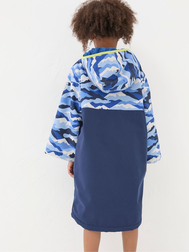 FatFace Blue Waterproof Changing Robe - Image 2 of 6