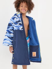 FatFace Blue Waterproof Changing Robe - Image 3 of 6