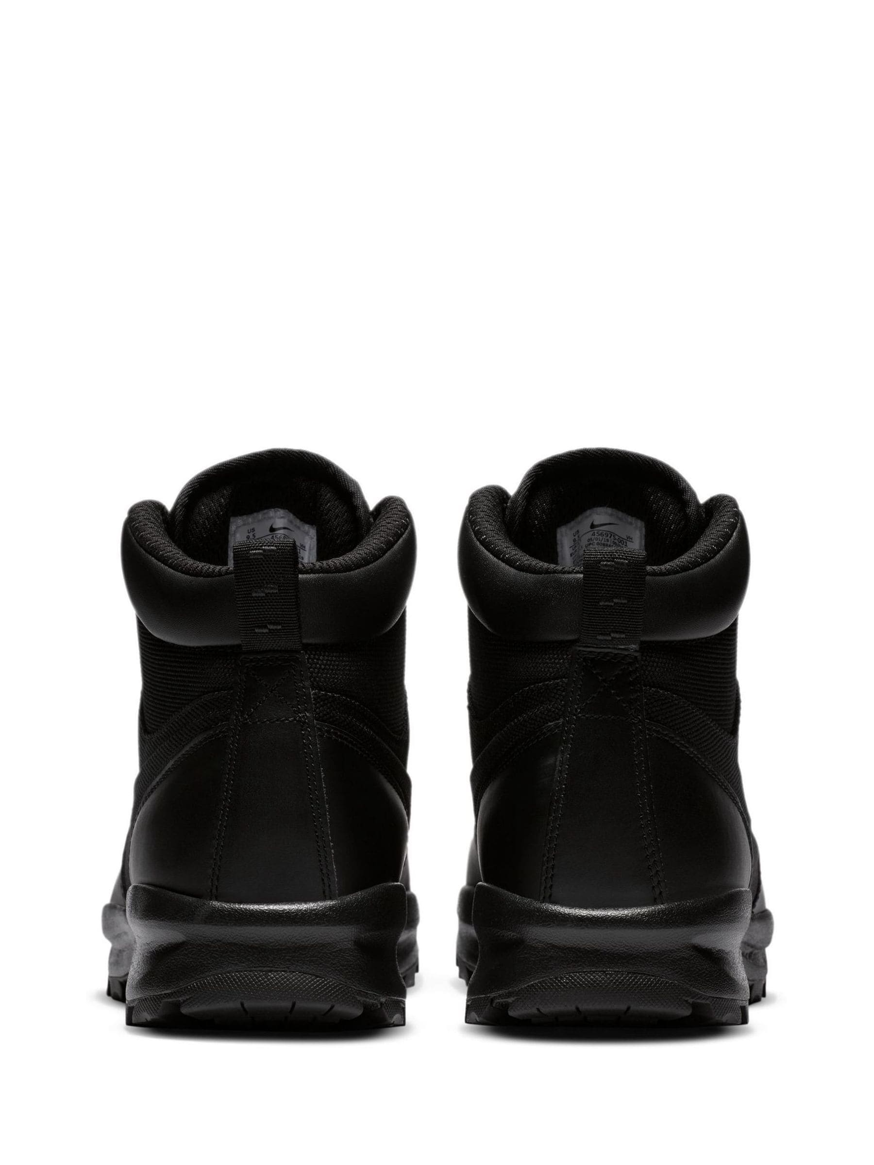 Black manoa nike boots hotsell
