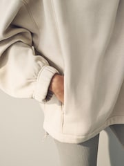 Haferflocken - Kuscheliger, mit Fleece gefütterter Longline-Hoodie mit schwerer Materialqualität - Bild 5 von 11