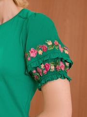 Green - Love & Roses Embroidered Shortss Puff Sleeve Jersey T-Shirt - Image 2 of 4