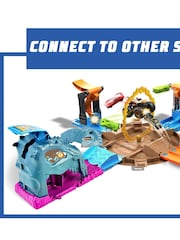 Hot Wheels Monster Trucks Stunt Tire Playset - Image 3 of 5