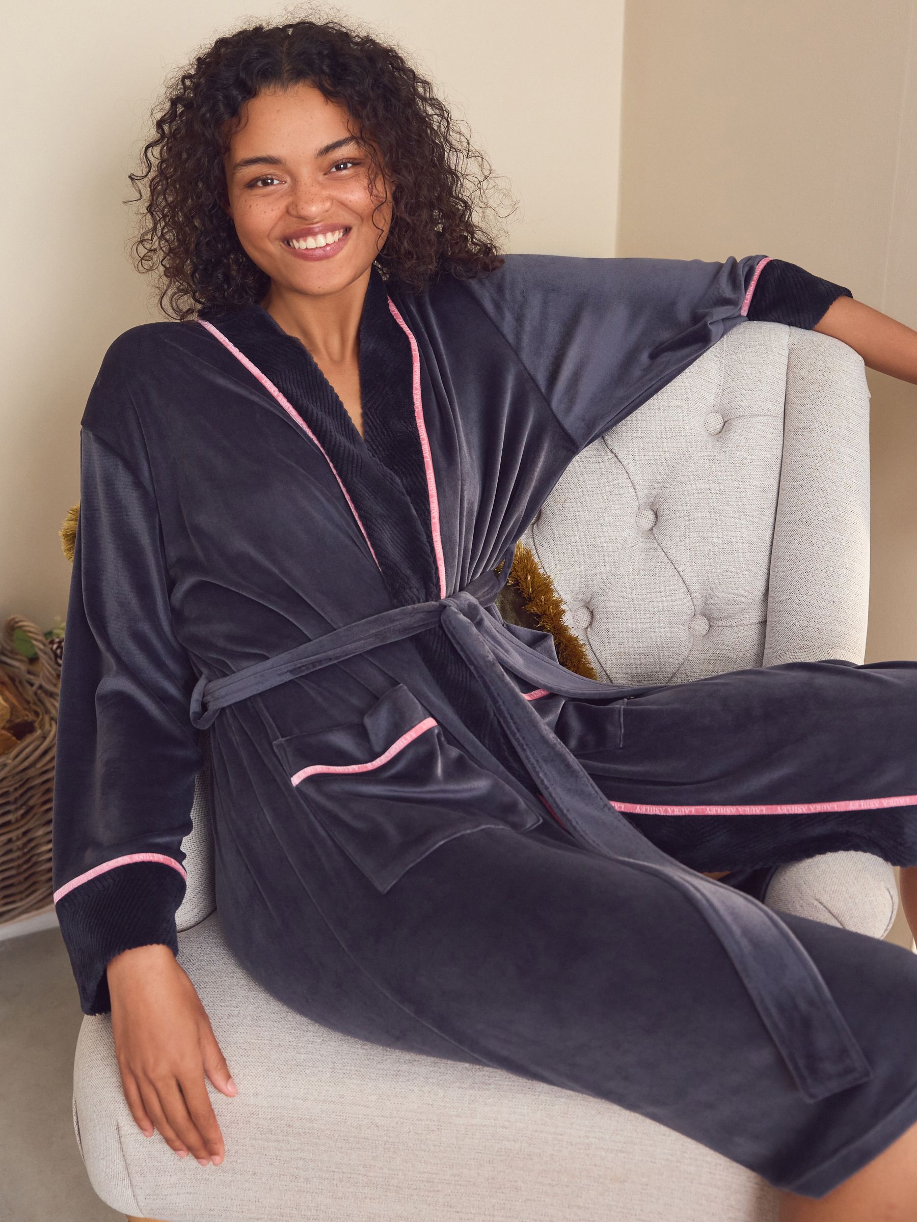 Robe velours store