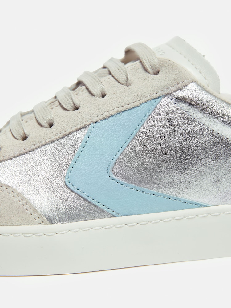 Jigsaw Silver Portland Vintage Classic Trainers - Image 5 of 5