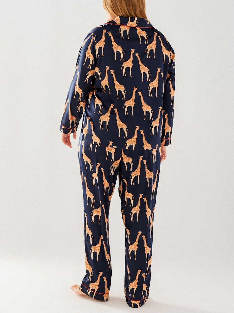 Chelsea Peers Blue Curve Satin Giraffe Print Long Pyjama Set - Image 2 of 5