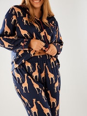 Chelsea Peers Blue Curve Satin Giraffe Print Long Pyjama Set - Image 4 of 5