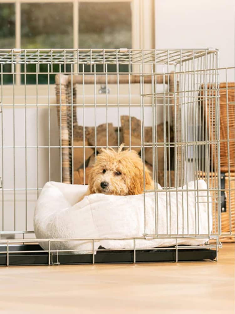 Lords and Labradors Cream Faux Fur Cosy And Calm Puppy Bed - Image 1 of 6