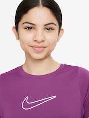 Фиолетовая фуксия - Футболка с короткими рукавами Nike One Dri-FIT - Изображение 3 из 3