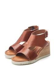 Moda in Pelle Peyten High Front Iber Wedges - Image 2 of 4