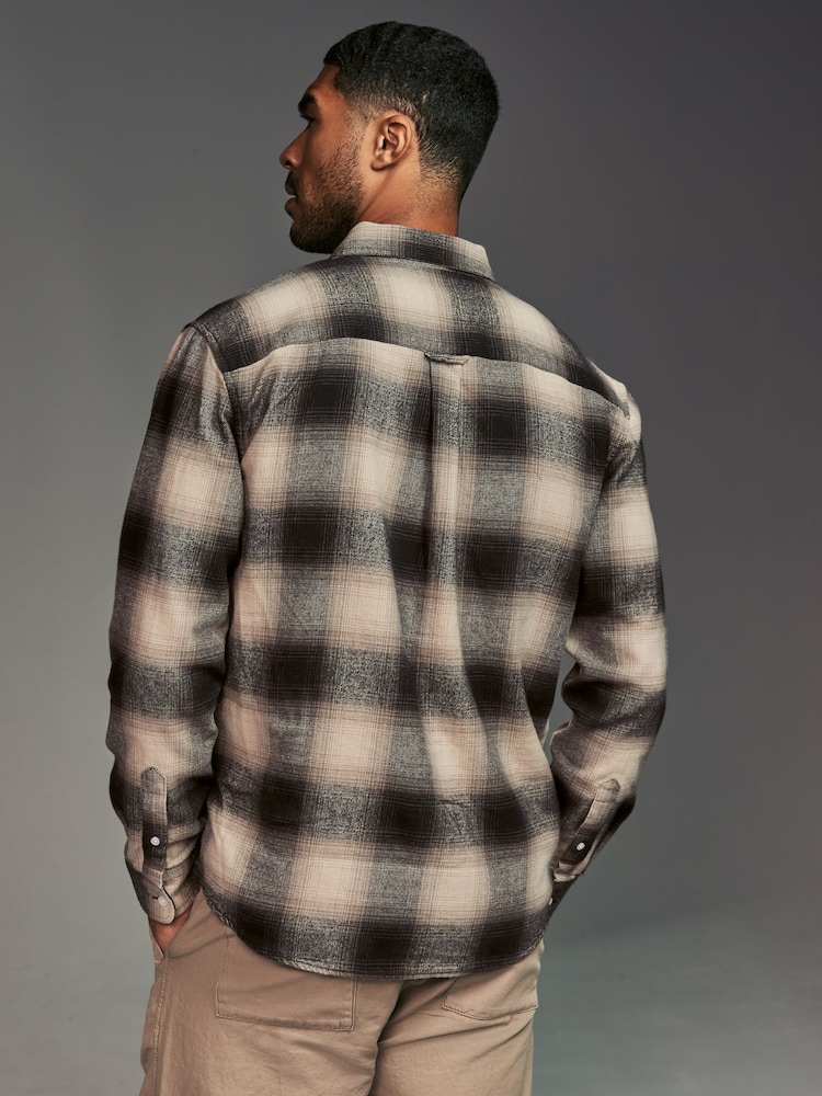 שחור/לבן - Check Long Sleeve 100% Cotton Oxford Shirt - Image 4 of 10