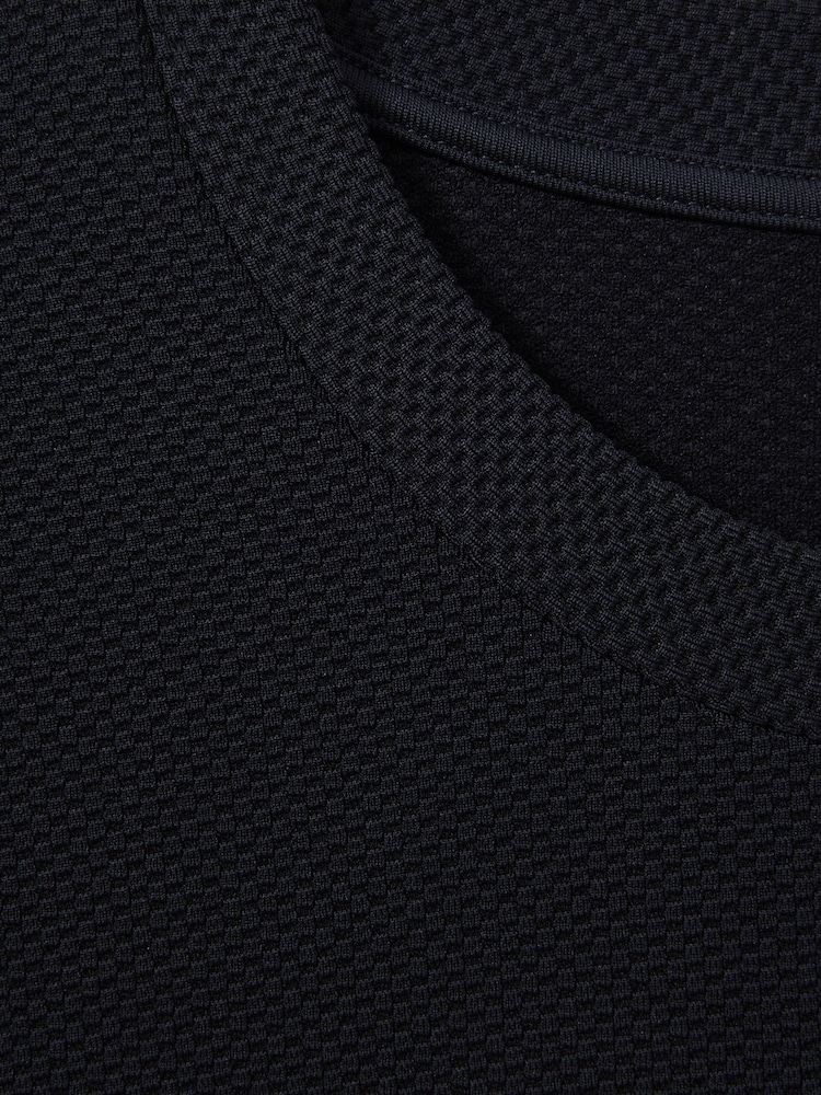 Reiss Navy Wick Textured Crew-Neck T-Shirt - Image 6 of 6