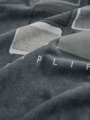 Black Fender Amp Regular Fit Band Graphic Print T-Shirt - Image 7 of 7