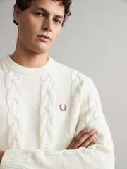 Fred Perry Ecru White Chunky Cable Knitted Jumper - Image 5 of 7