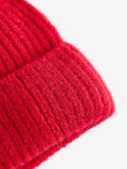 Red Chunky Rib Beanie Hat (1-16yrs) - Image 3 of 3