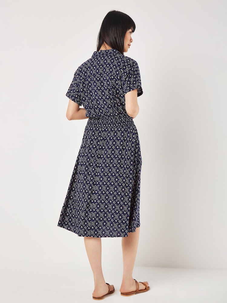 Apricot Blue Batik Floral Collar Midi Dress - Image 4 of 4