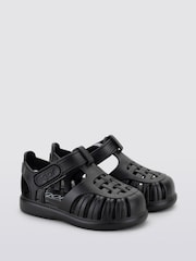 Igor Tobby Solid Sandals - Image 1 of 5