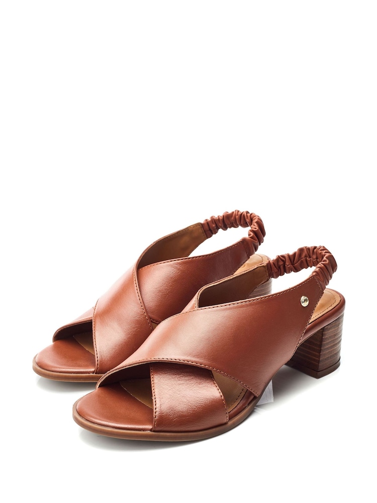 Moda in Pelle Prinia Cross-Over Low Block Elastic Sandals - Image 2 of 4