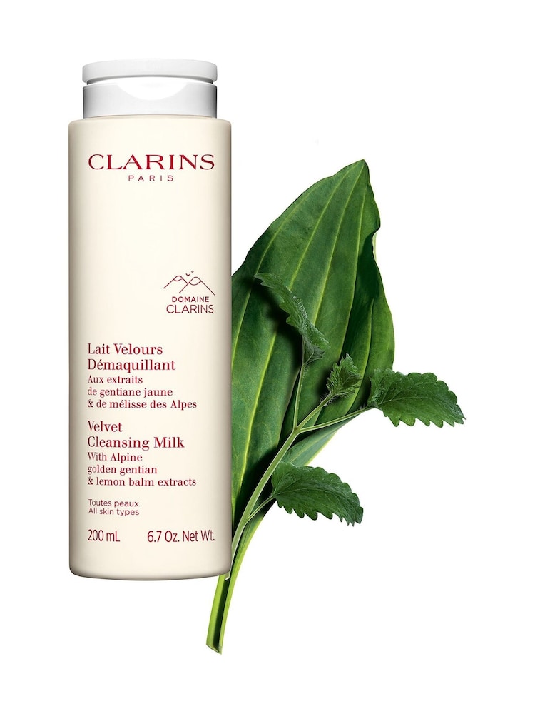 Clarins Velvet Cleansing Milk 200ml - Image 2 of 5