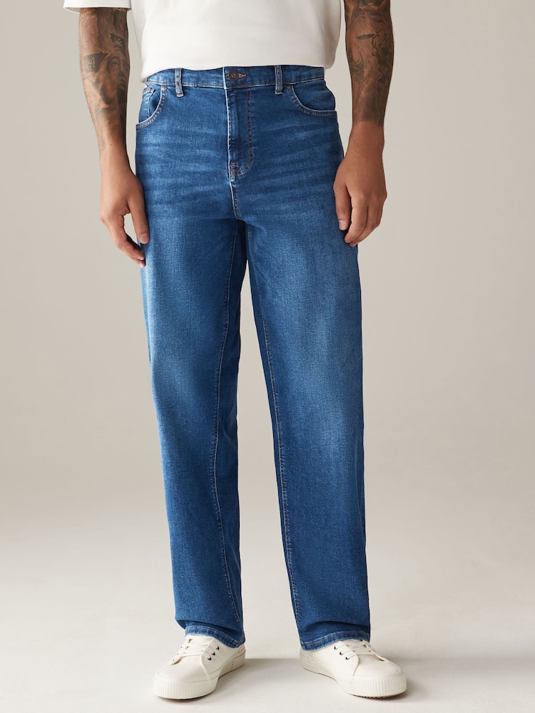 Blau - Klassische Stretch-Jeans in Relaxed Fit - Bild 1 von 12 Blau - Klassische Stretch-Jeans in Relaxed Fit - Bild 1 von 12