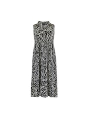 Live Unlimited Black Curve Spot Print Ruffle Maxi Dress - Image 5 of 6