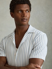 Reiss White/Soft Blue Neptune Ribbed Striped Cuban Collar Shirt - Image 3 of 5