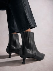 Black Tabitha Simmons Kitten Heel Elvina Leather Ankle Boots - Image 6 of 10
