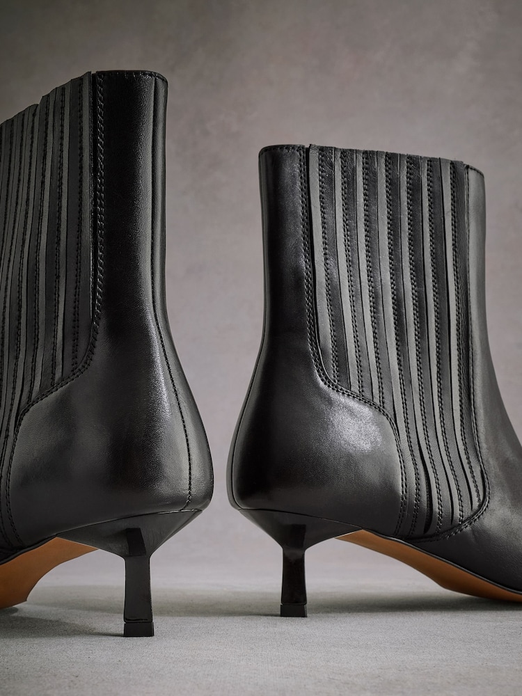 Black Tabitha Simmons Kitten Heel Elvina Leather Ankle Boots - Image 9 of 10