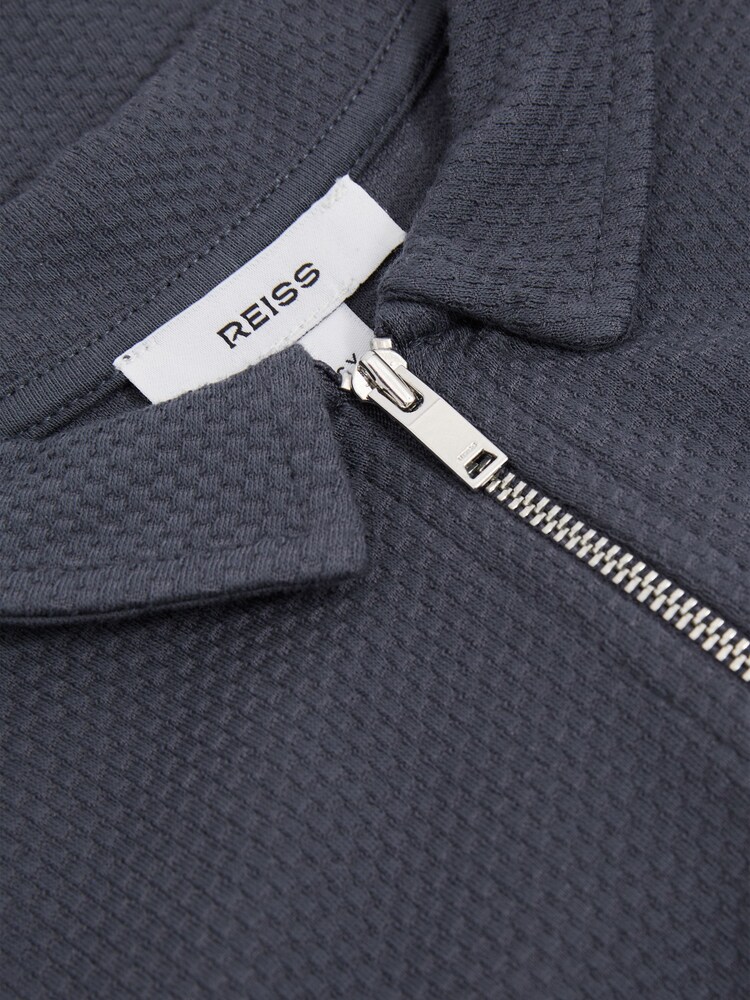Azul acero - Polo texturizado con media cremallera Creed de Reiss - Imagen 4 de 4