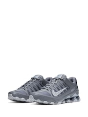 Nike Grey Reax 8 TR Gym Trainers - Image 3 of 8