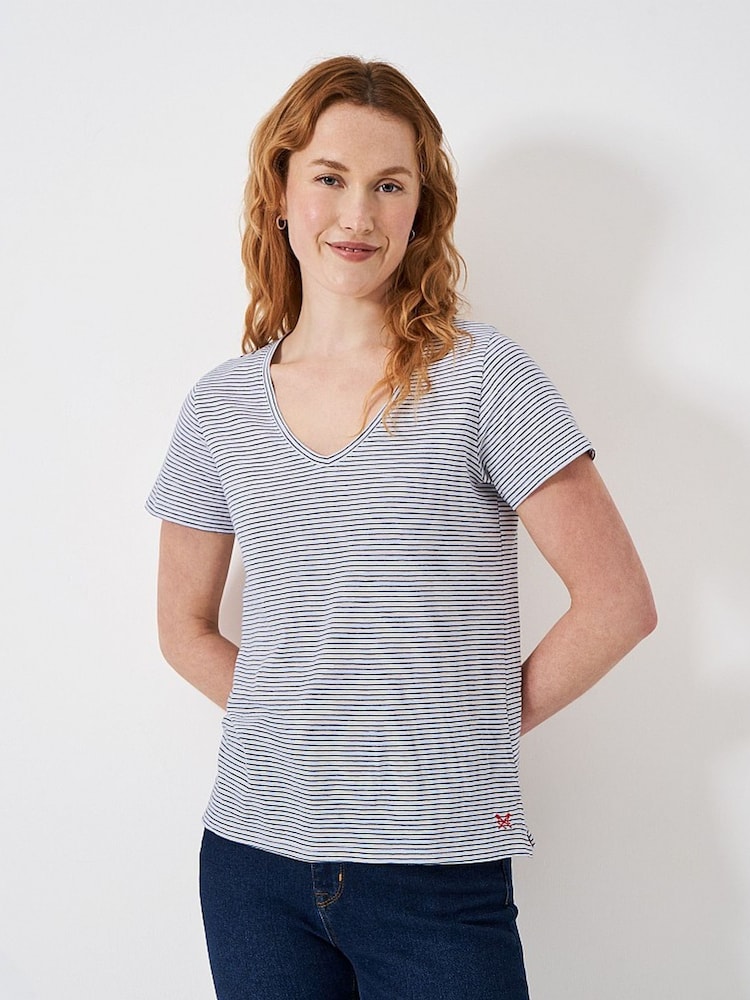 Hellblau - Crew Clothing, Perfect, Slub-T-Shirt mit V-Ausschnitt aus 100 % Baumwolle - Bild 5 von 5