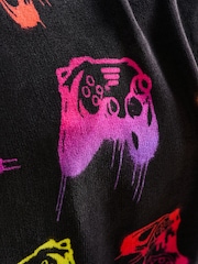 Black Drippy Gamer Super Soft Fleece Blanket - Image 3 of 6