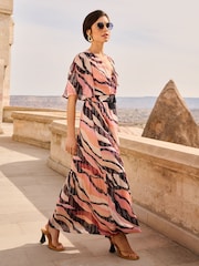 Love & Roses – bedrucktes Midikleid mit gerafften Flatterärmeln - Bild 4 von 4