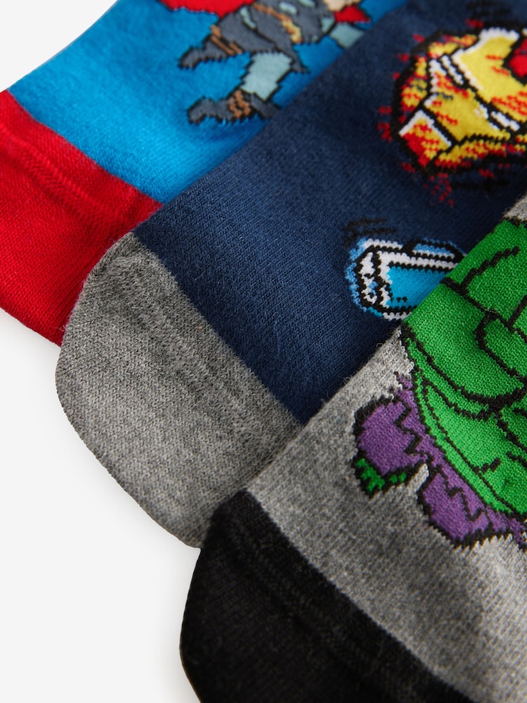 Marvel Avengers Superhero License Cotton Rich Socks 3 Pack - Image 6 of 6