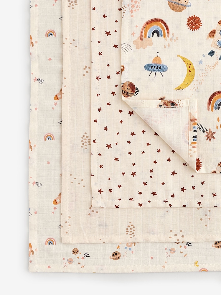 Neutral Space Baby Muslins 100% Cotton Cloths 4 Pack - Image 8 of 11