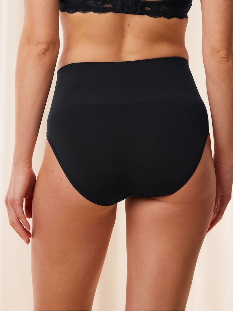 Triumph Soft Sculpt Bandeau Briefs - Image 2 of 5