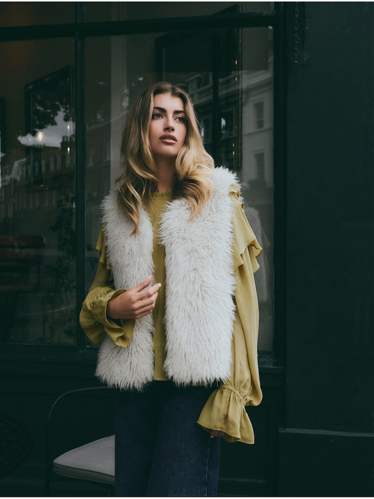 Ecru Faux Fur Gilet - Image 2 of 8
