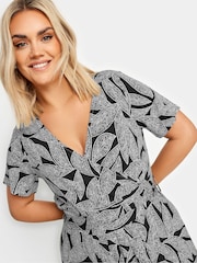 Yours Curve Black Leaf Print Tie Maxi Dress - Image 4 of 5