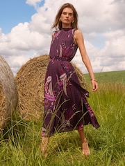 Love & Roses Red Sleeveless Pleated Belted Midaxi Dress - Image 4 of 4