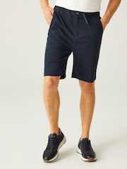 Синий - Regatta Aldan Chino Shorts - Изображение 2 из 7