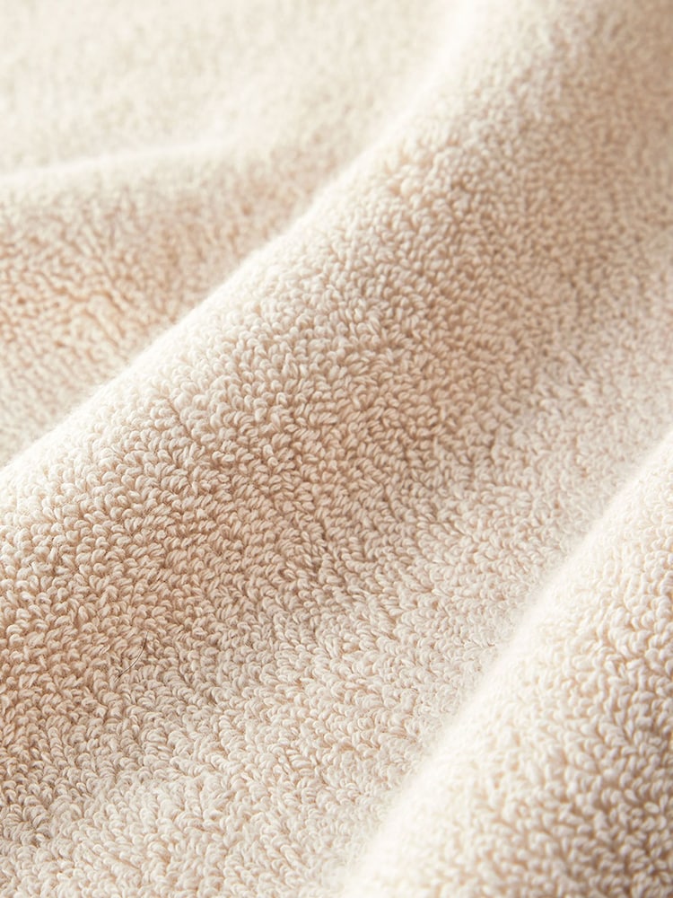 Ralph Lauren Pale Oak Polo Player Towel - Image 4 of 4 Ralph Lauren Pale Oak Polo Player Towel - Image 4 of 4