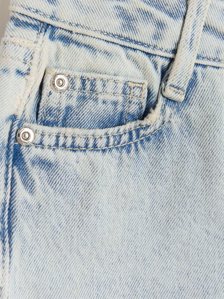 River Island Blue Mom Girls Light Wash Jeans - Image 3 of 3 River Island Blue Mom Girls Light Wash Jeans - Image 3 of 3