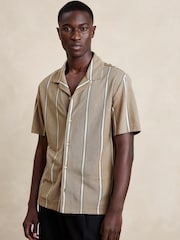 Banana Republic Brown Cotton Short Sleeve Pique Resort Shirt - Image 1 of 1