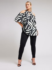 Schwarz - Yours Curve YOURS LONDON Top mit Kette und Blumenmuster und kalten Schultern - Bild 2 von 5